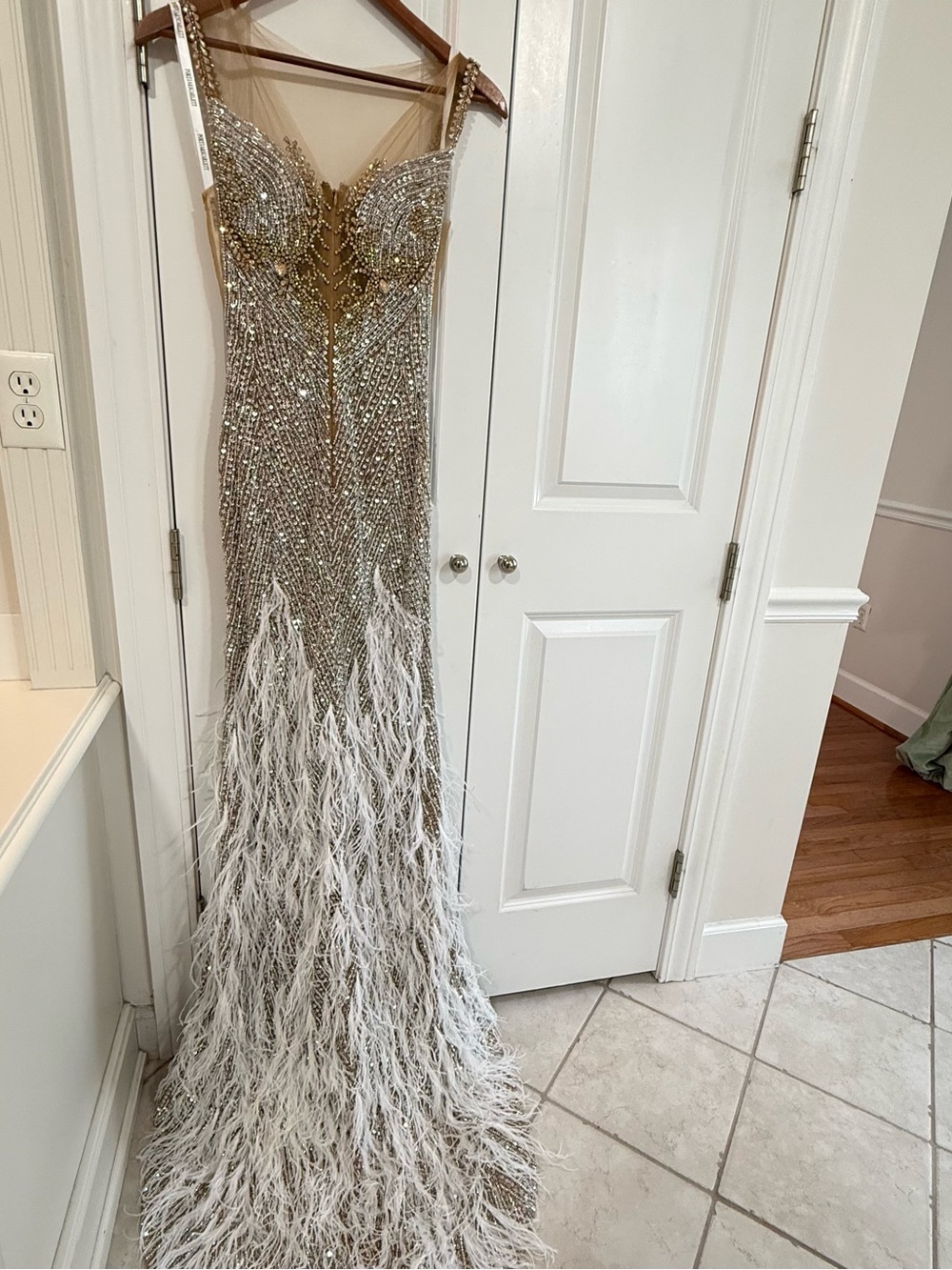 Portia and Scarlett Rose Gold Beaded Feather Evening Gown - Picture 5 of 9